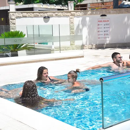 New Chill And Go Apartments Budva Exterior photo