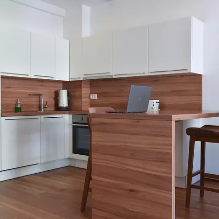 New Chill And Go Apartments Budva Exterior photo