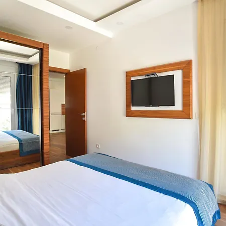 New Chill And Go Apartments Budva Exterior photo