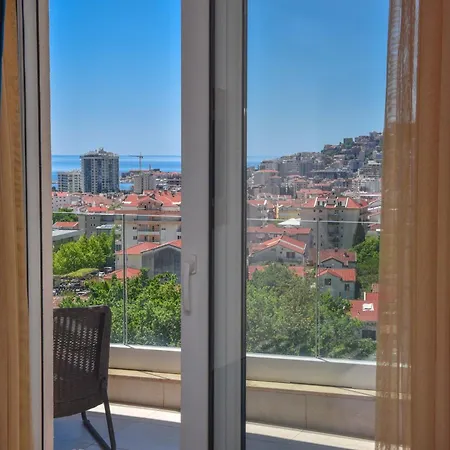 New Chill And Go Apartments Budva Exterior photo